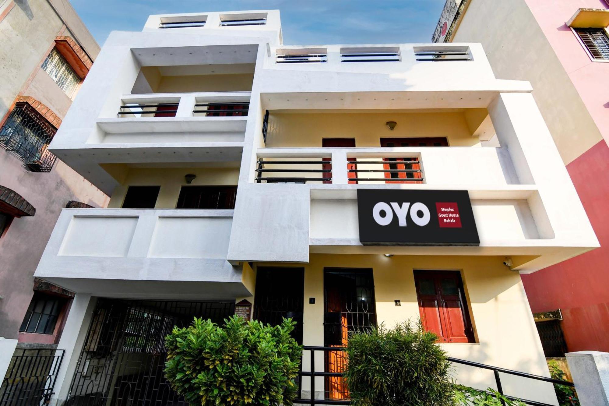 Oyo Simplex Guest House Behala Kolkata Exterior photo